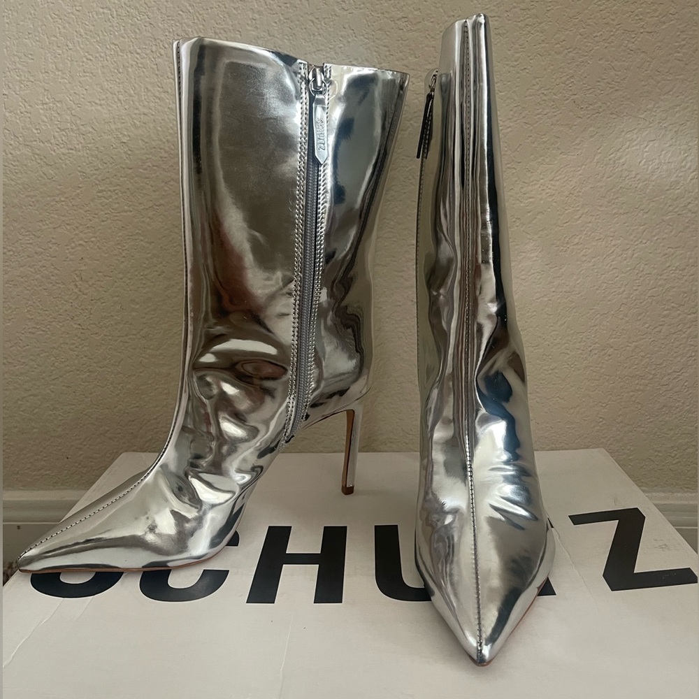 NWB Schutz Mary Specchio Leather Bootie, Silver 6.5